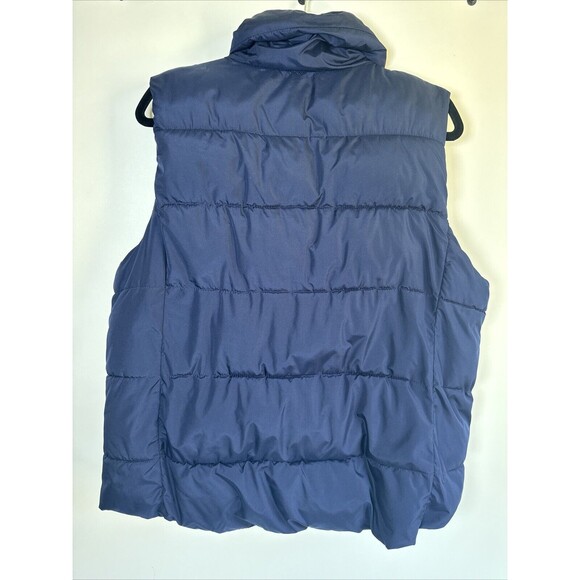 Women's Navy Puffer Vest - Picture 6 of 15